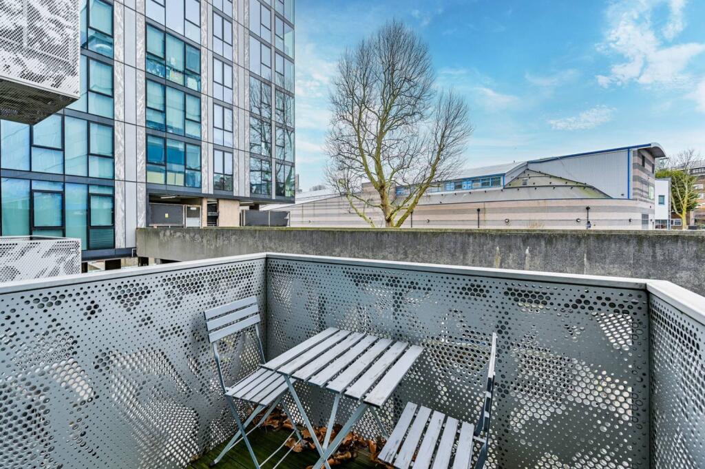 Main image of property: Highgate Hill, Highgate, London, N19