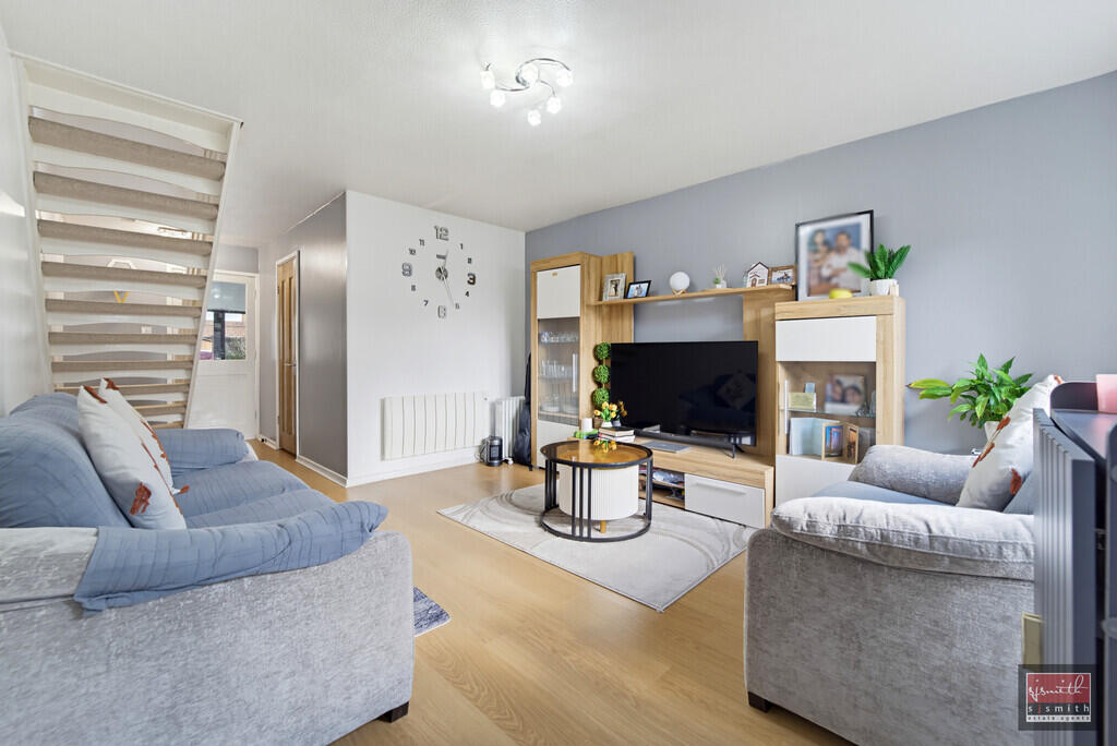 House in Twickenham - View 3