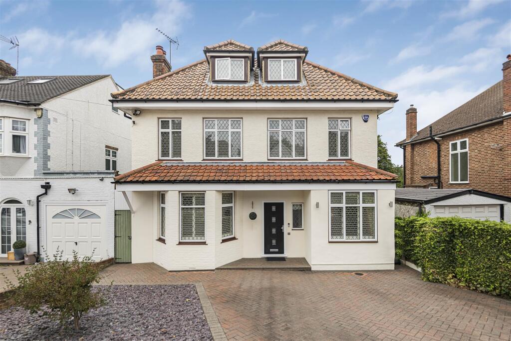 Main image of property: Belmont Avenue, Cockfosters, EN4