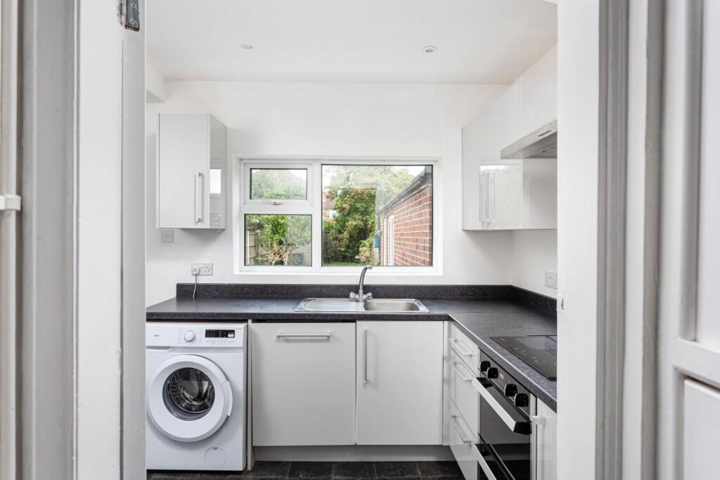 House in York - View 4