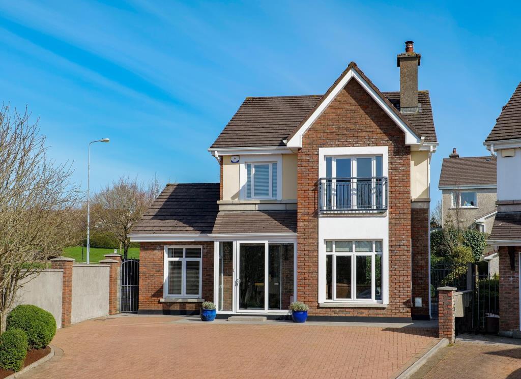 Main image of property: 68 Ros Caoin, Roscam, Galway, H91 VY6F