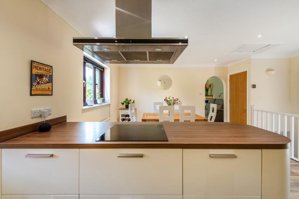 House in Winchester, Olivers Battery - View 3