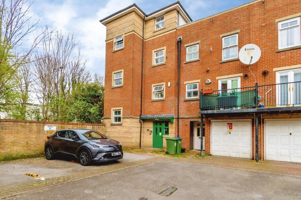 Main image of property: Winton Street, Southampton, Hampshire, SO14