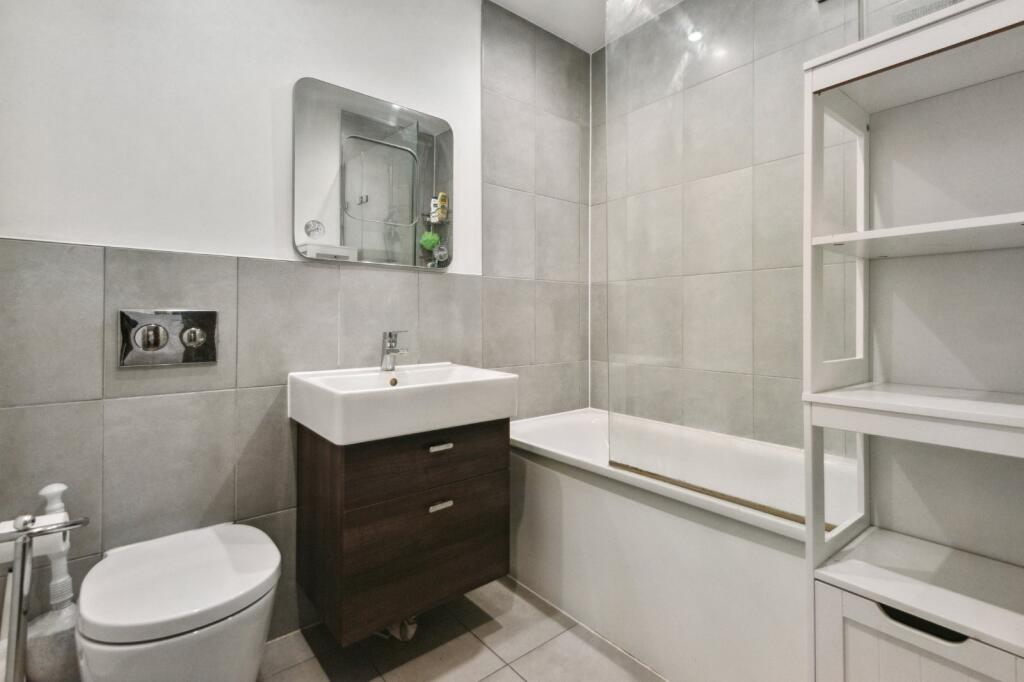 Apartment in London, Putney - More