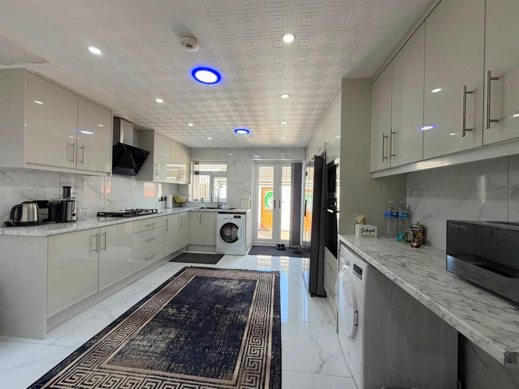 House in Leicester, City of Leicester - View 2