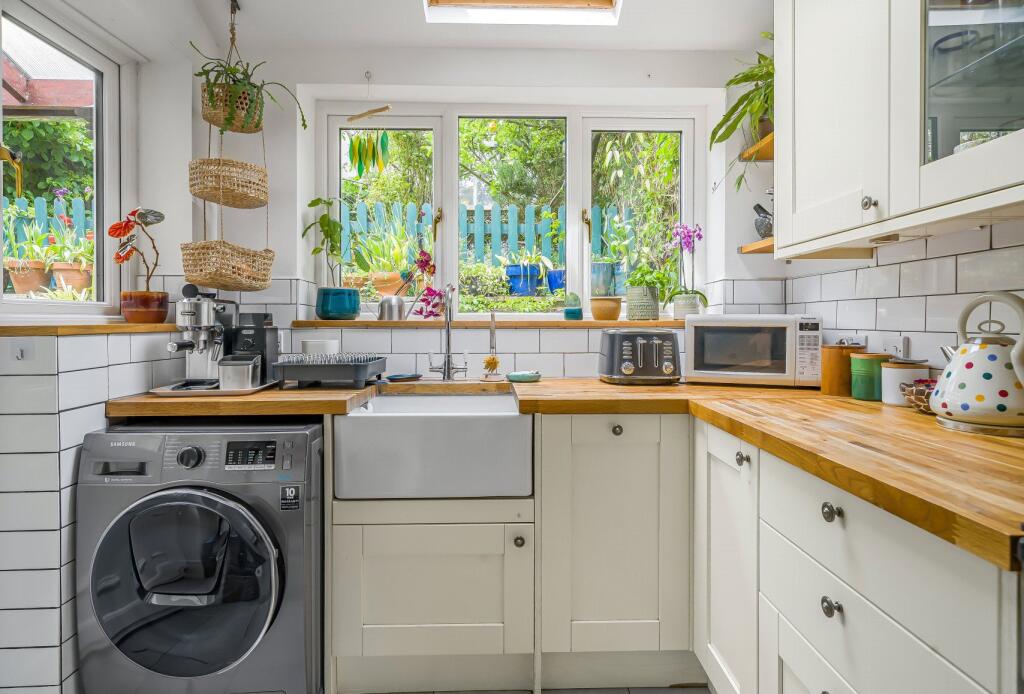 Lynn Road, Stapleton, Bristol, BS16 photo 3