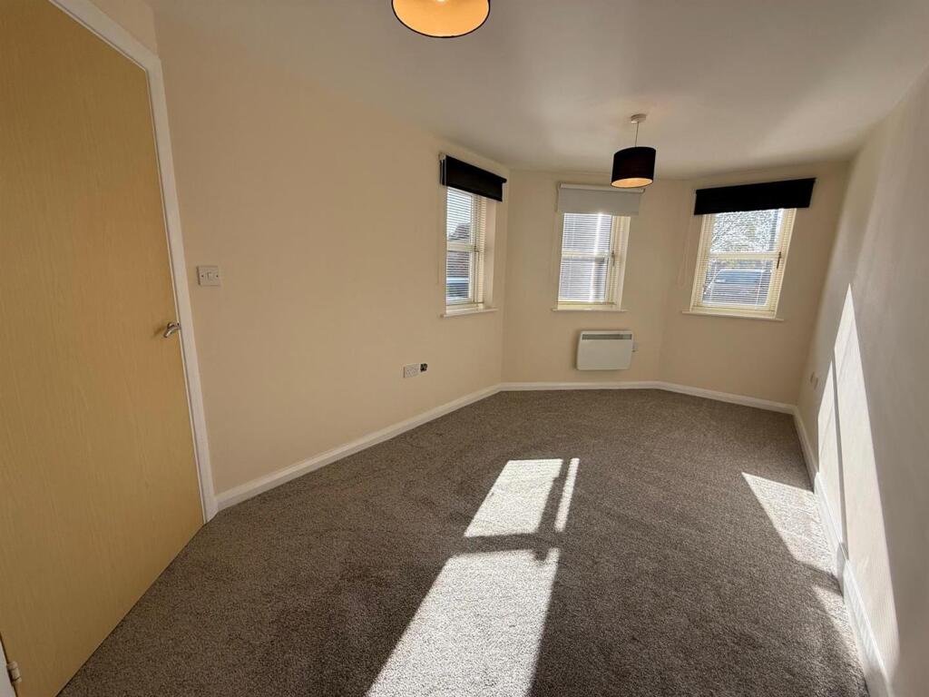 Additional image 11 of Mossvale Close, Cradley Heath, West Midlands