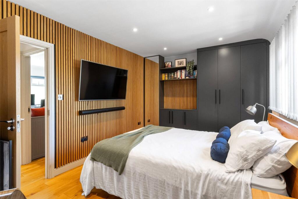 Property photo 9