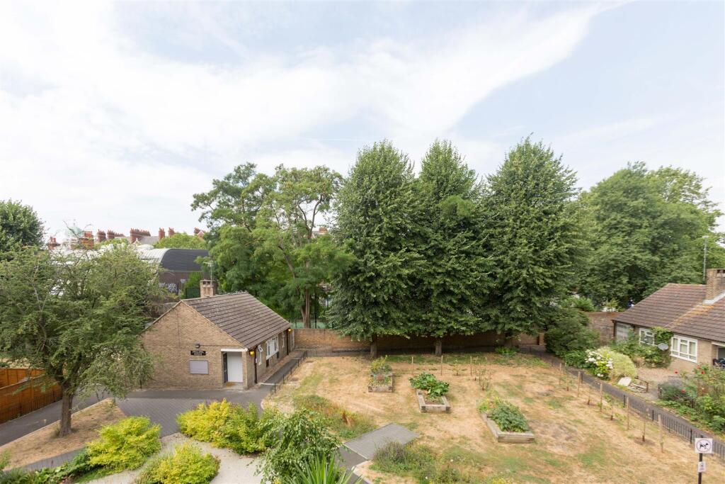 Property photo 11