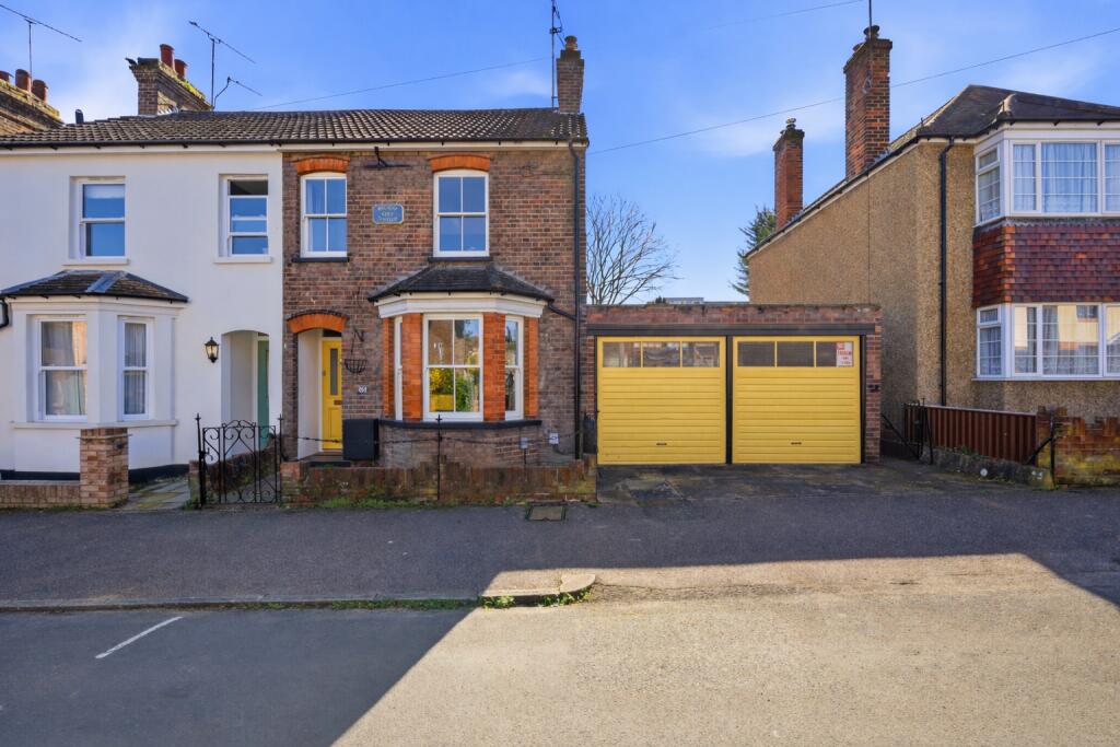 Main image of property: Coleswood Road, Harpenden, Hertfordshire, AL5