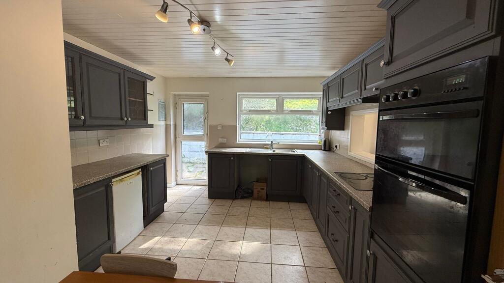 Main image of property: Glamorgan Terrace, Gilfach Goch, PORTH