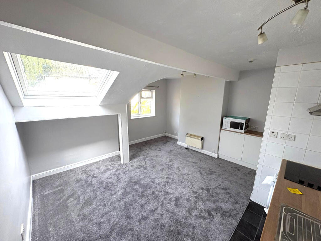 Apartment in Leeds - More