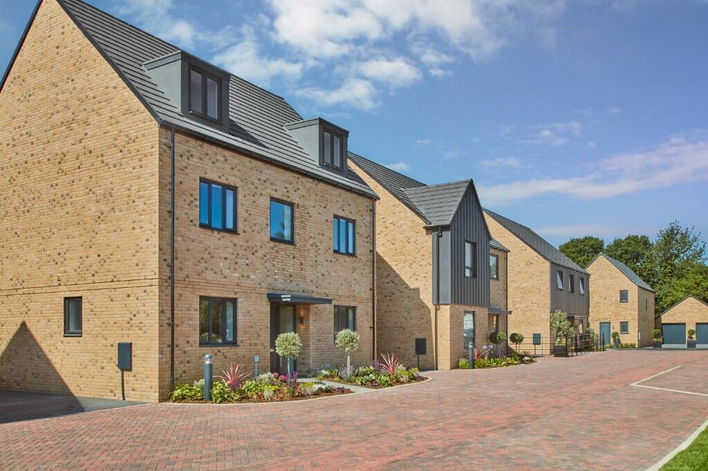 Main image of property: Stocks Lane,
Kelvedon Hatch,
Brentwood,
CM150BN