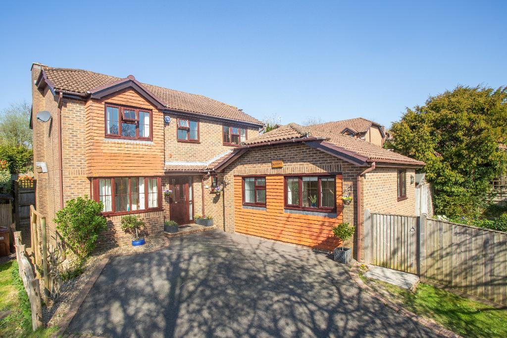 Main image of property: Hawthorne Close, Heathfield, East Sussex, TN21 8HP