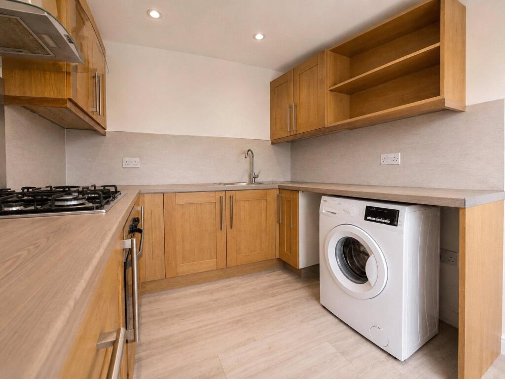 Apartment in London - View 4