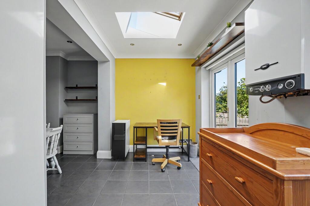 House in Rochester - View 4