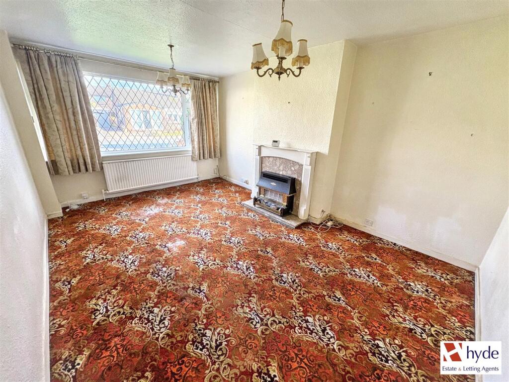 House in Bolton - View 4