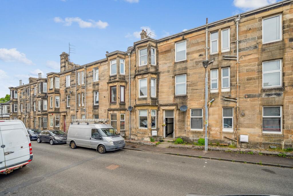 Main image of property: Williamson Avenue, Flat 8, Dumbarton, Dunbartonshire, G82 2AE