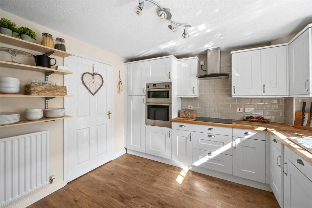 House in North Kesteven, Quarrington Hill, Sleaford - More