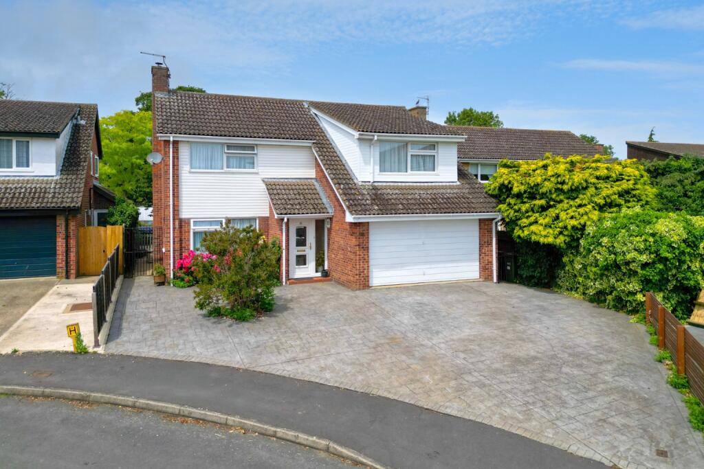 5-bed detached on Black Hill Road, St. Ives, Cambridgeshire, PE27, £525,000