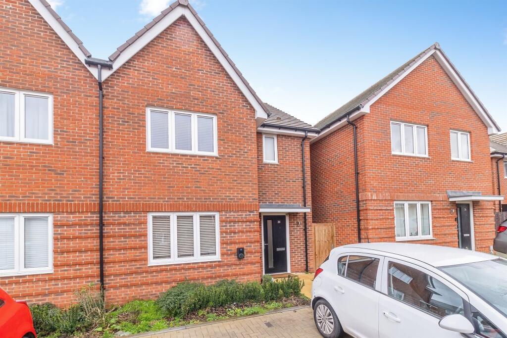 Main image of property: Friary Grove, Eagle Farm South, Milton Keynes
