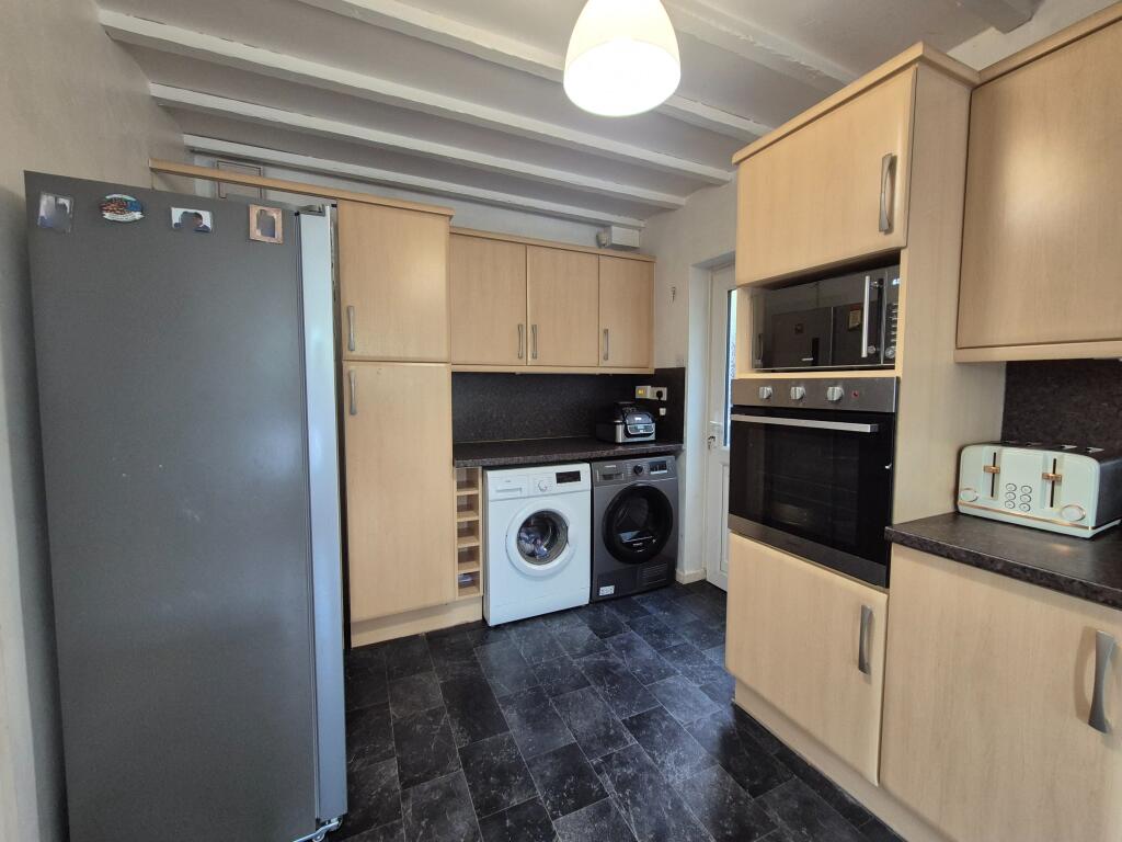 House in Leicester, City of Leicester - More