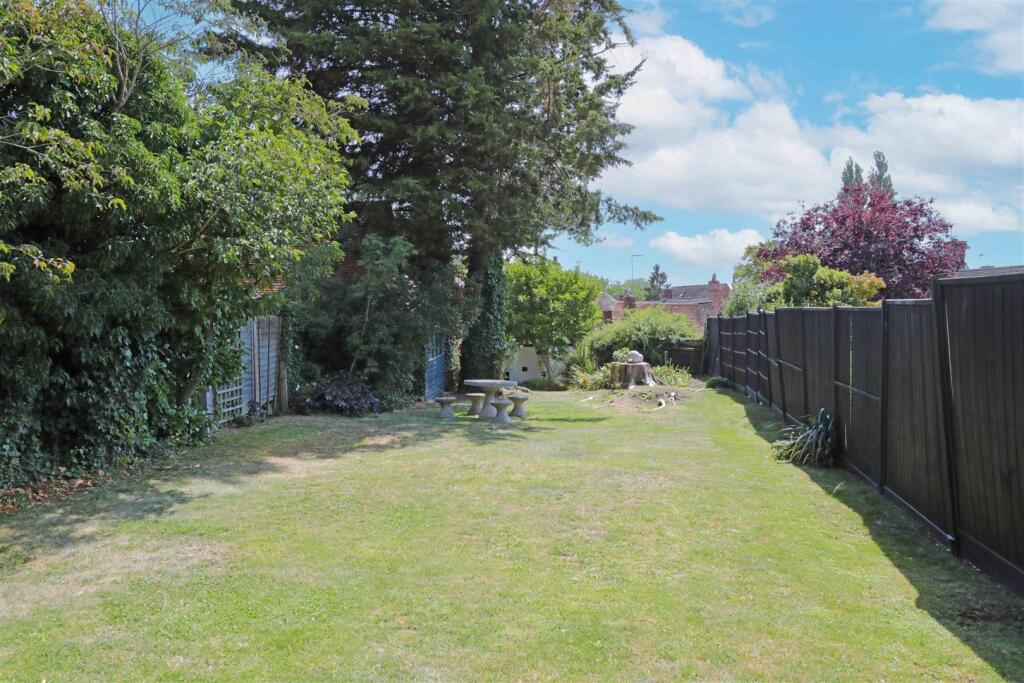 Long Crendon, Buckinghamshire - View 3