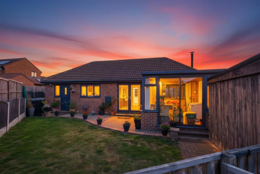 House in Doncaster - View 5