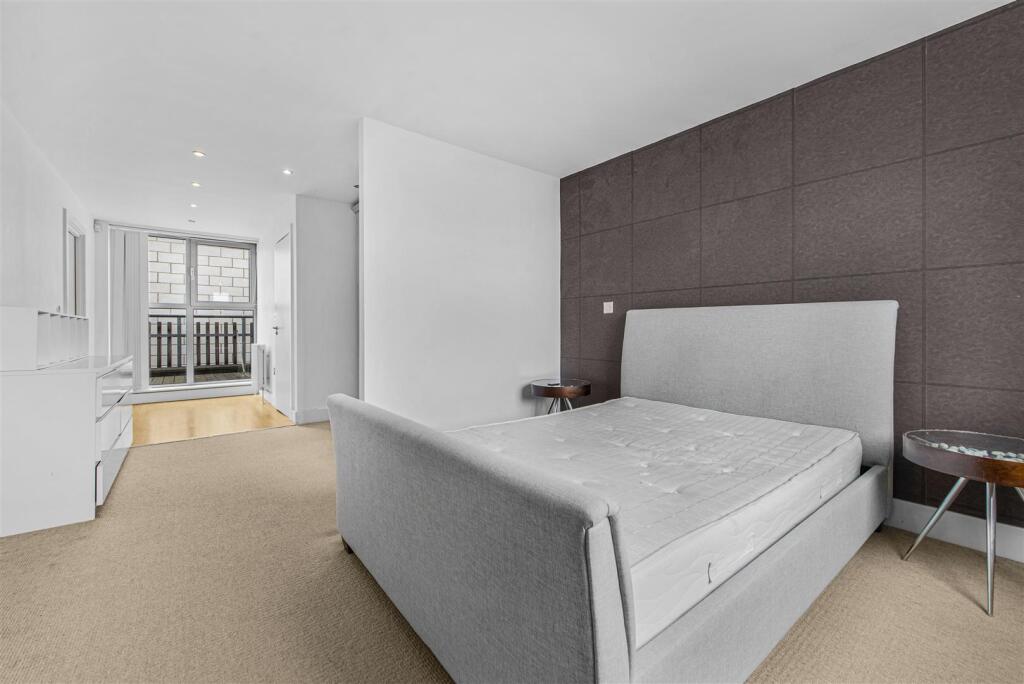 4 bedroom penthouse for rent