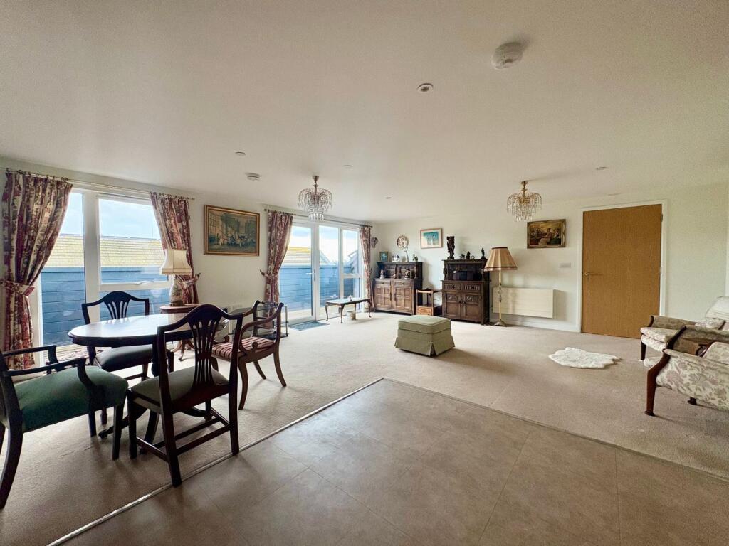 Apartment in Tonbridge - View 5