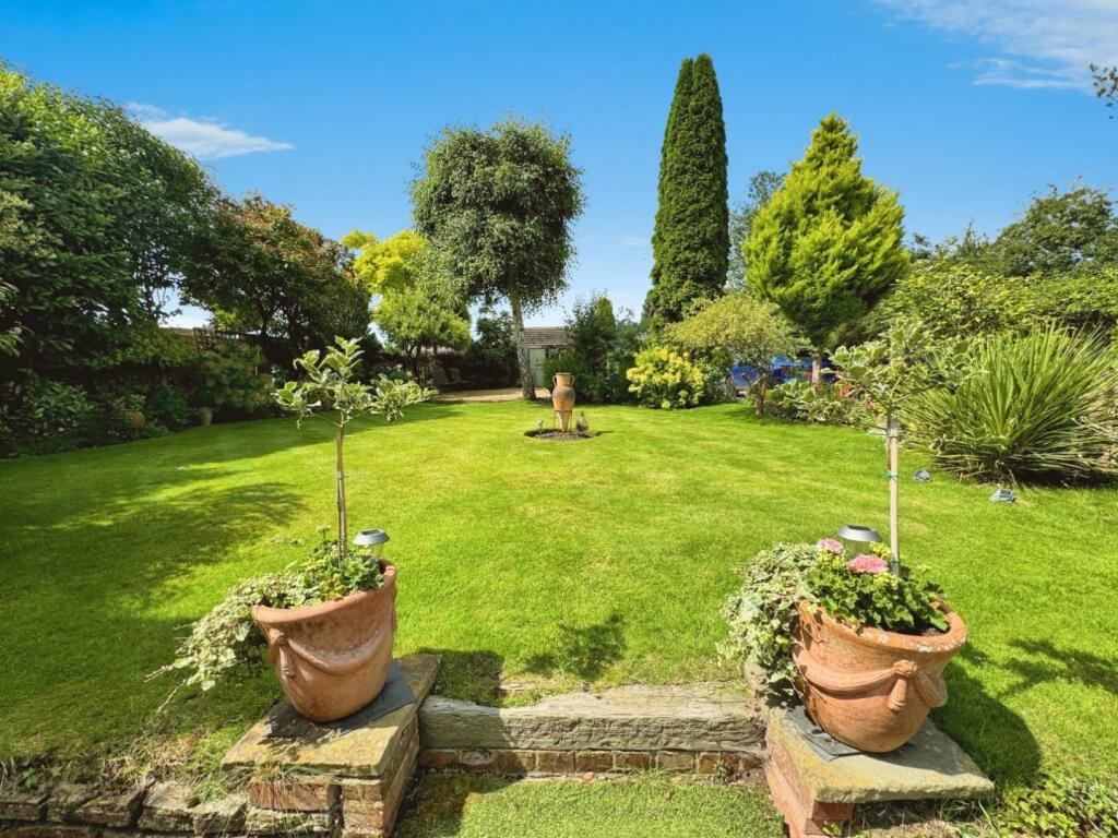Wellesbourne Road, Barford, Warwick photo 3
