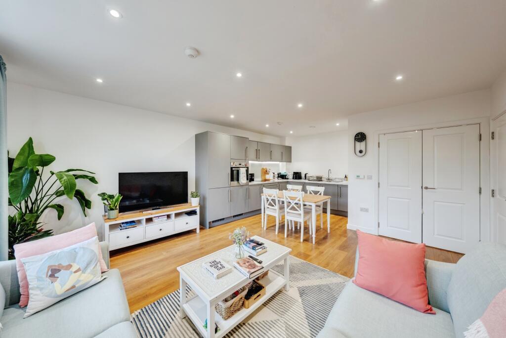 Apartment in London - View 4
