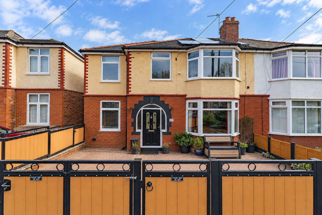 5-bed semi-detached on Heath Road South, Runcorn, £375,000