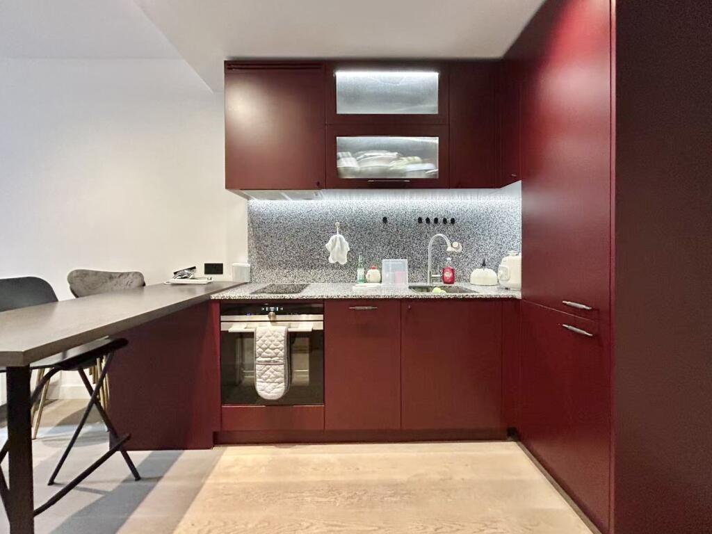Studio flat for rent