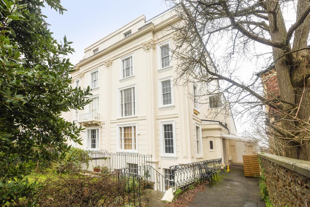 Main image of property: Oakfield Road, Clifton, BS8