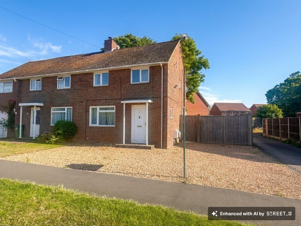 Main image of property: Franklin Avenue, Tadley, RG26
