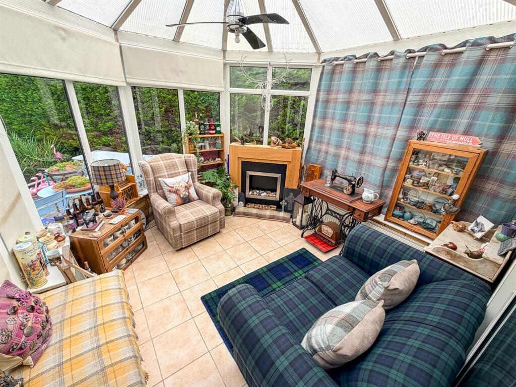 House in Northampton - More