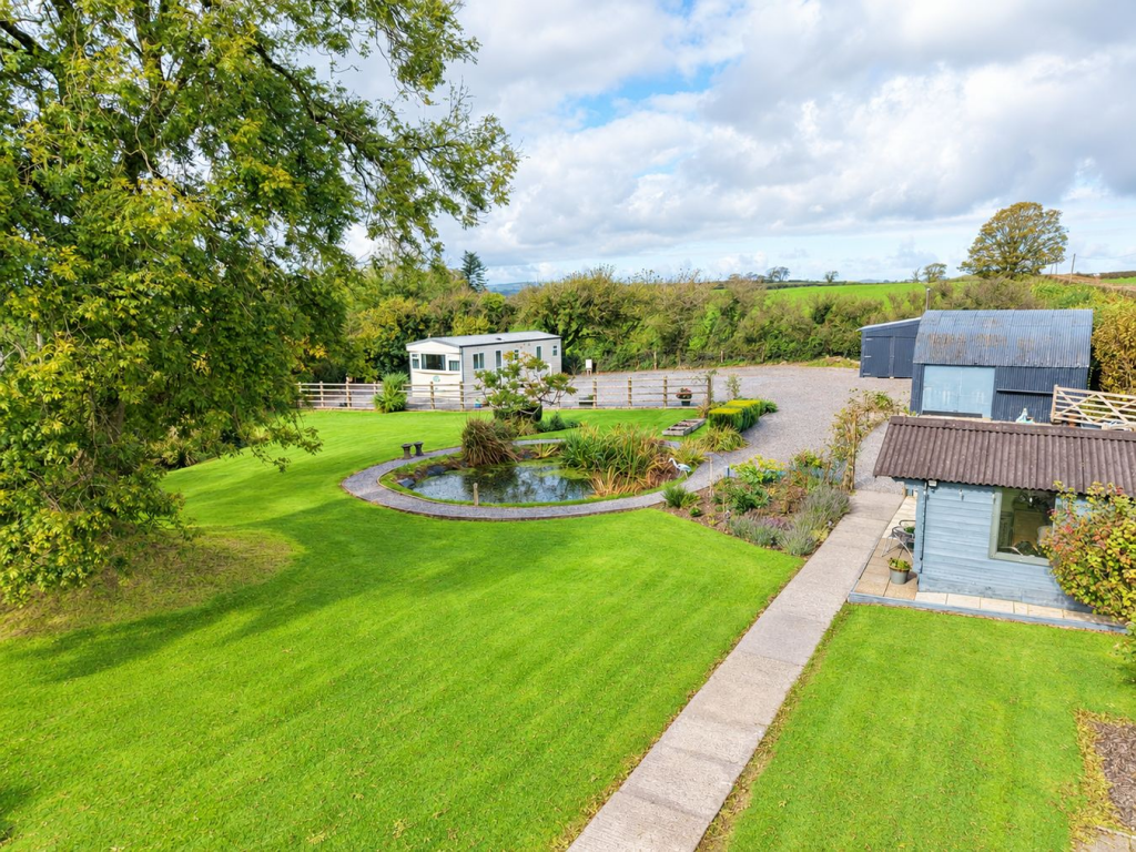 2-bed caravan on Llanboidy, Whitland, SA34, £375,000