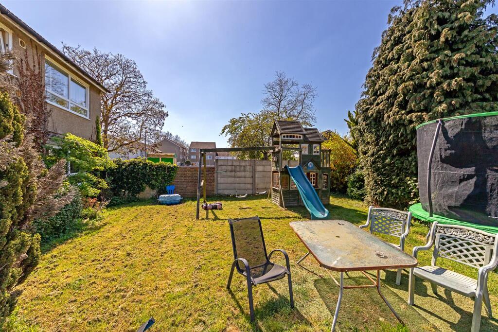 Additional image 13 of Hilldyke Road, Wheathampstead, St. Albans