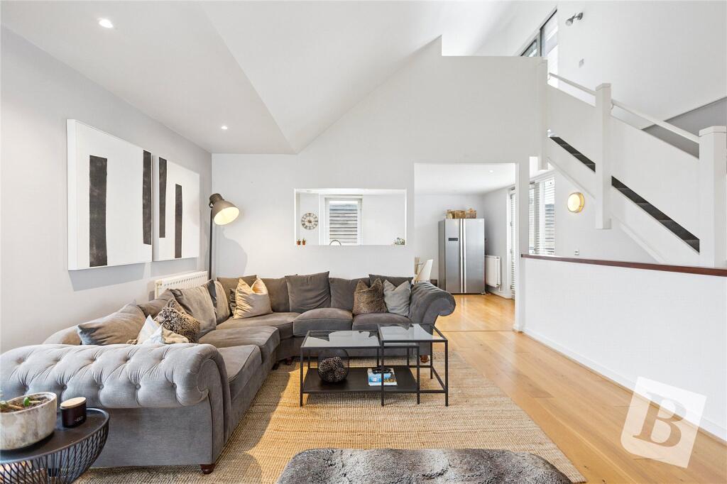Apartment in Chelmsford - View 4