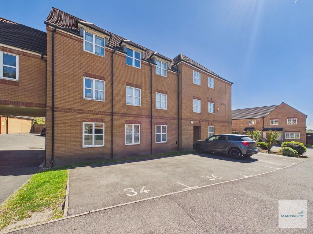 Main image of property: Edmonstone Crescent, Nottingham