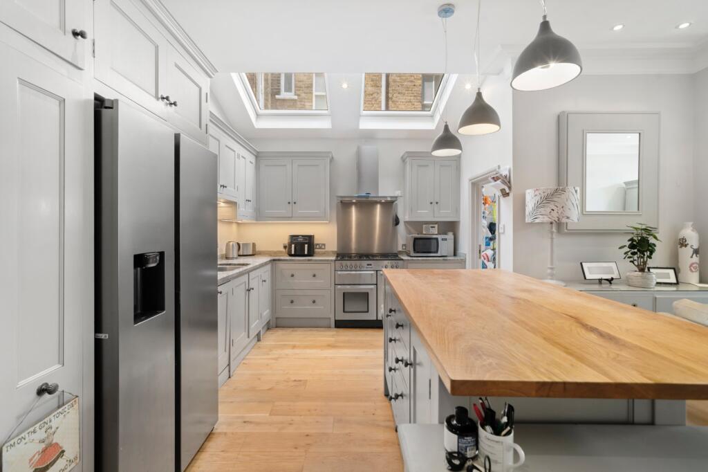 House in London - More