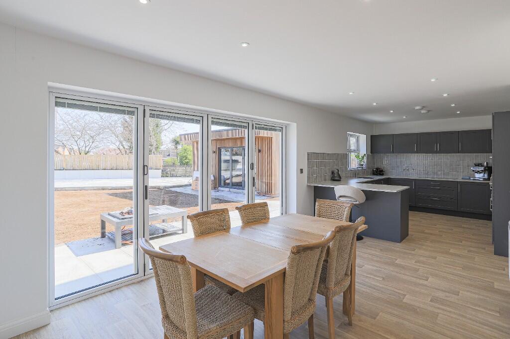Paddock Close, Barnsley, South Yorkshire, S72 - View 2
