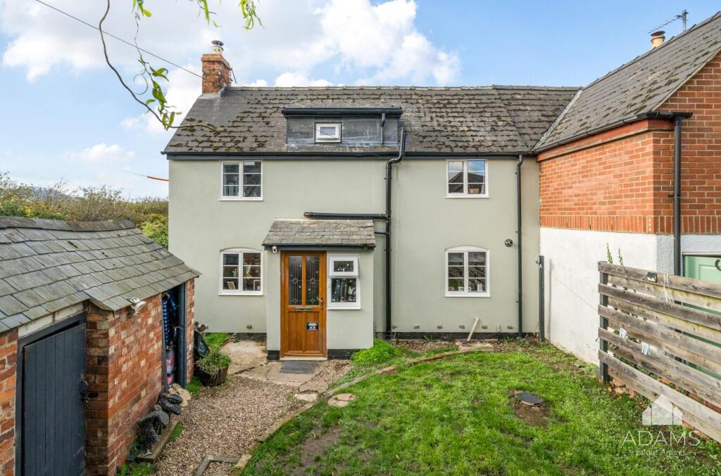 2-bed house on Willow Bank Road, Alderton, Tewkesbury, £260,000