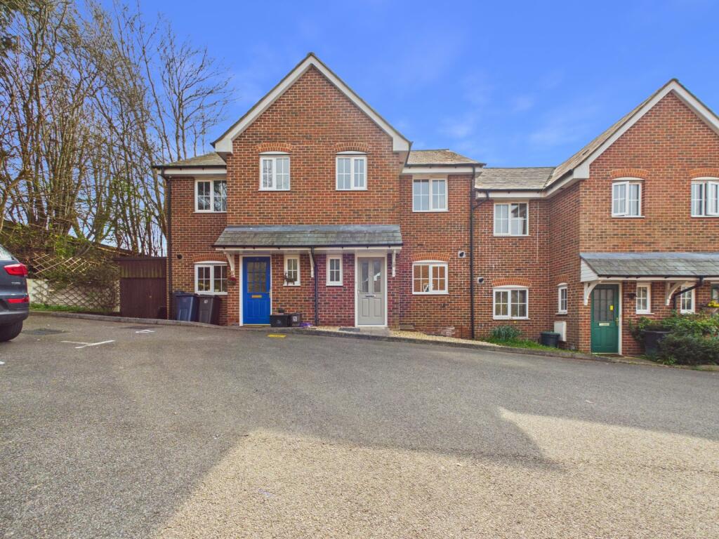 Main image of property: Farriers Way, Chesham, Buckinghamshire, HP5