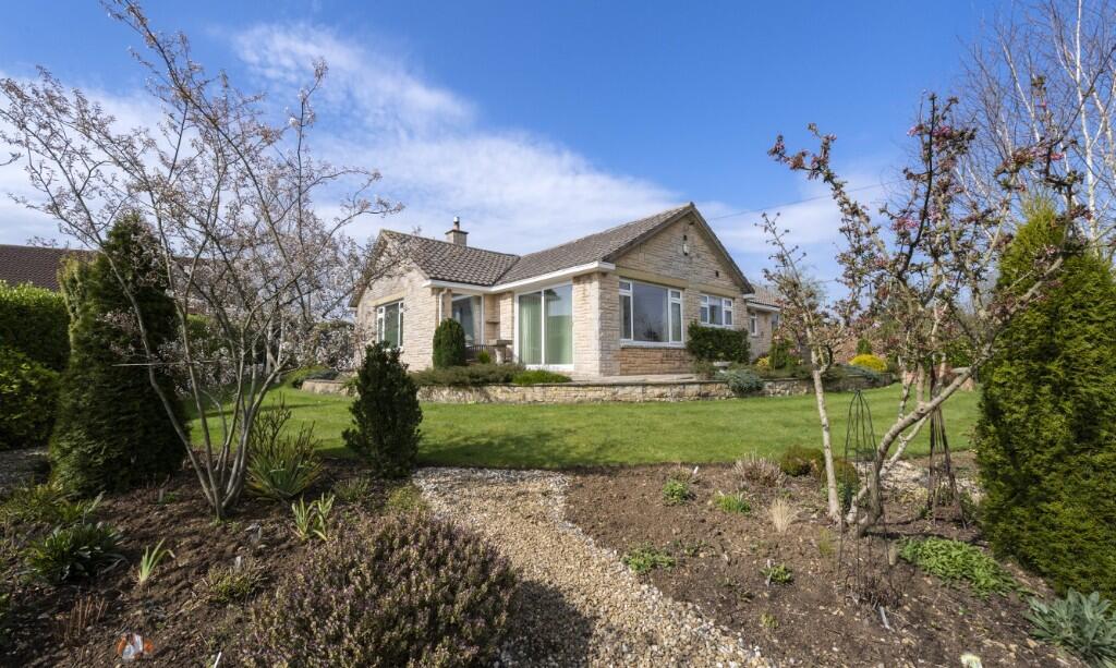 Main image of property: DT9