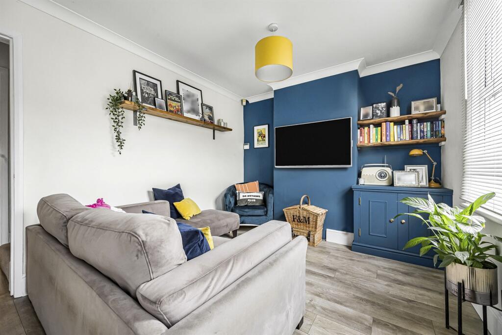 House in Reading, Caversham - View 3