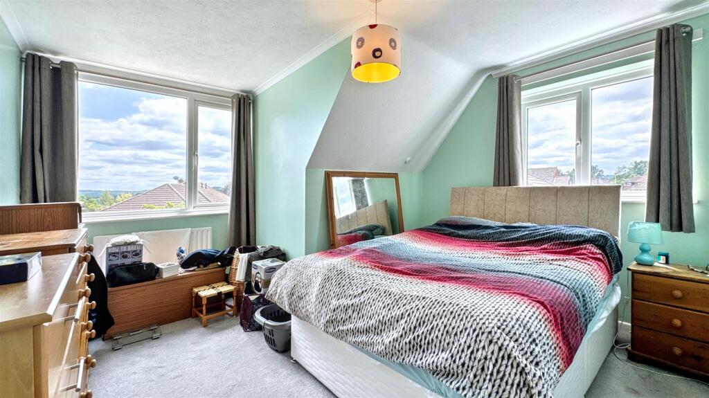 House in Waverley, Weybourne, Farnham - More