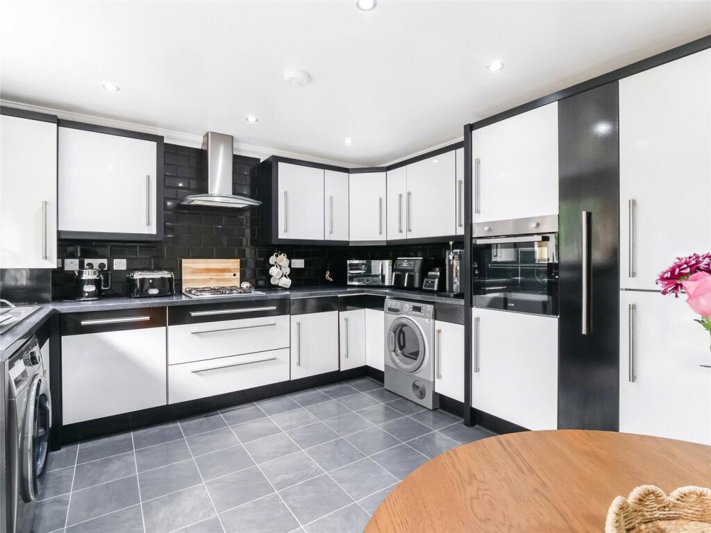 House in Kilmarnock, Annandale, Grange - More
