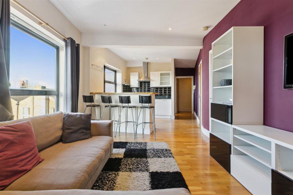Apartment in London, Clapham Park, Brixton - More